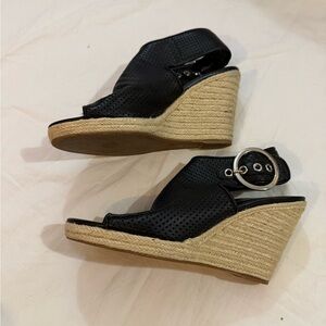 Elegant Black Wedge Sandals